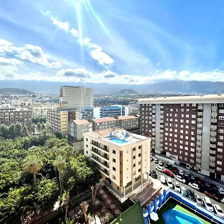 With Spectacular Views, Atlantic Ocean, Pool Y Free Wifi In All Common Areas * Puerto de la Cruz (Tenerife)