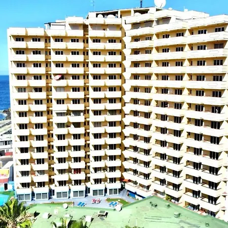 With Spectacular Views, Atlantic Ocean, Pool Y Free Wifi In All Common Areas Puerto de la Cruz (Tenerife)