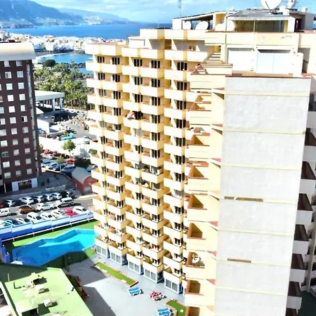 With Spectacular Views, Atlantic Ocean, Pool Y Free Wifi In All Common Areas プエルト・デ・ラ・クルス