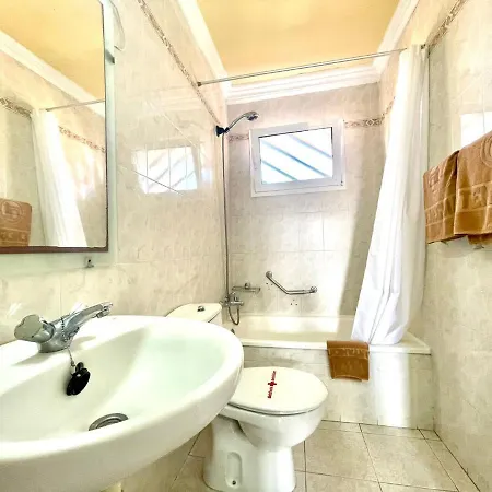 With Spectacular Views, Atlantic Ocean, Pool Y Free Wifi In All Common Areas Appartement *
